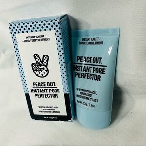 Peace Out Instant Pore Perfector 0.8 oz NIB Blurs Pores Reduce Redness Full Size